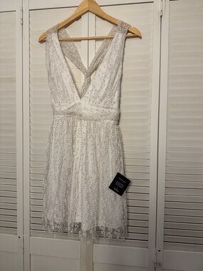 White V-Neck Sequin Embellished Women’s Dress